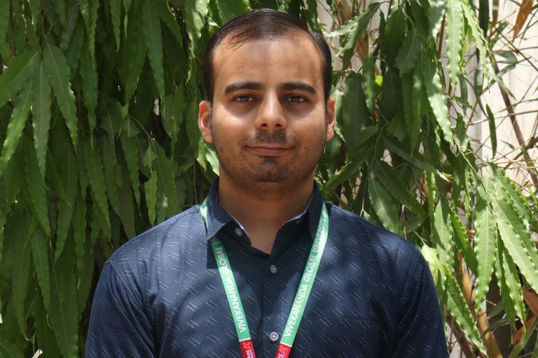 Shubham Kumar Thakuriya